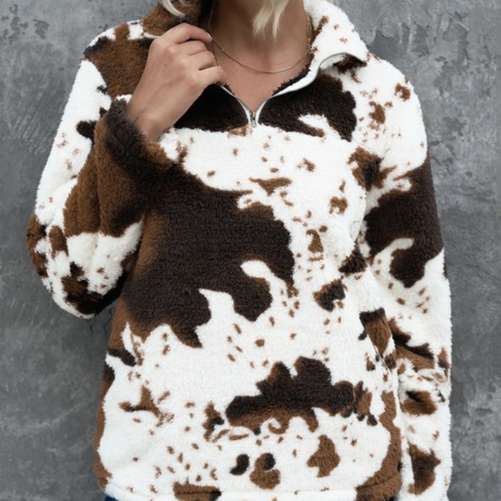 NWT Cow Print Sherpa